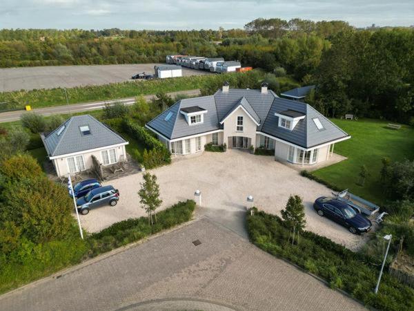 Luxe Prive-Kamer - Studio In Villa Aan Zee, Dishoek, Vernieuwd 外观 照片